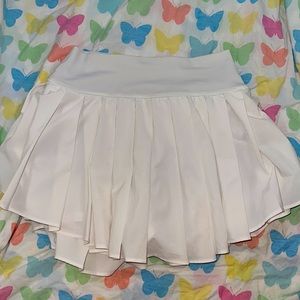 Aerie tennis skirt! size S